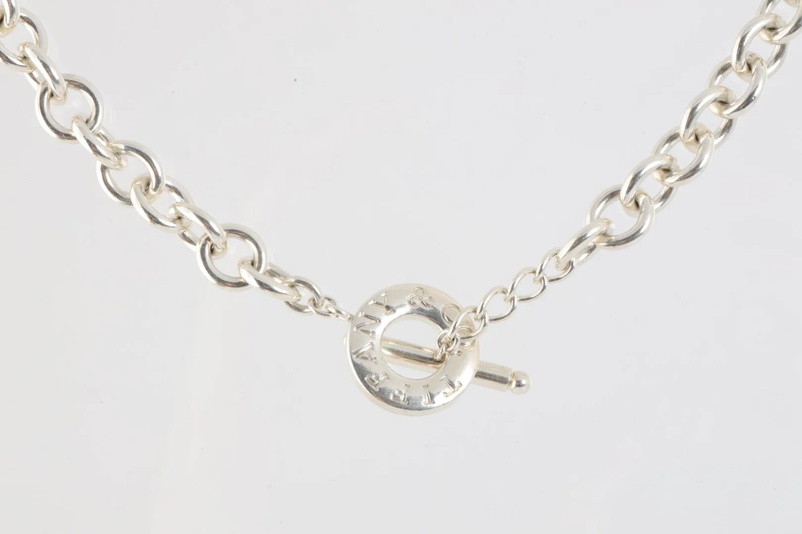 16" Tiffany & Co. 925 Silver Link Toggle Necklace (71.13g.)