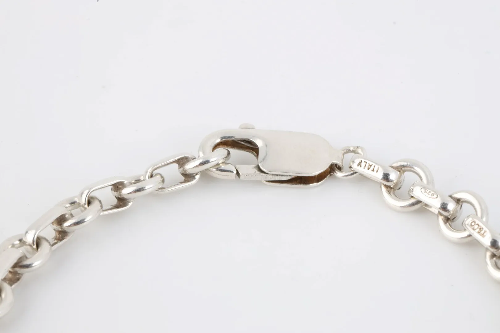 7.5" Tiffany & Co. 925 Silver Donut Link Chain Bracelet (11.64g.)