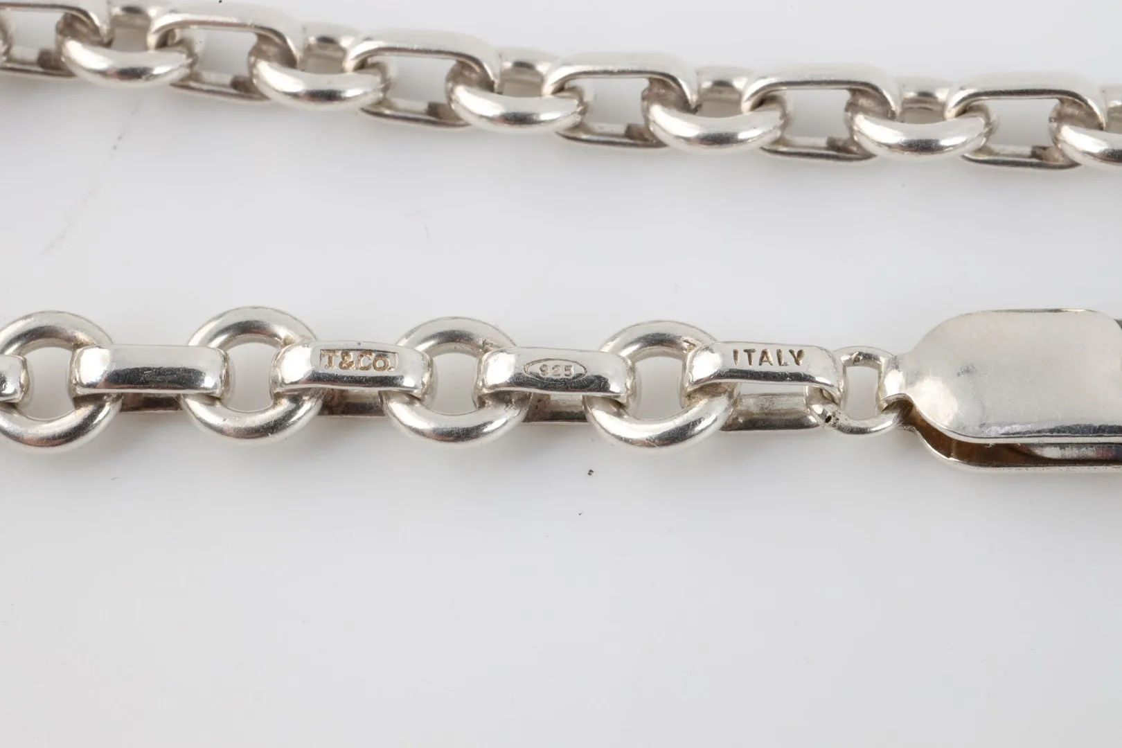 7.5" Tiffany & Co. 925 Silver Donut Link Chain Bracelet (11.64g.)