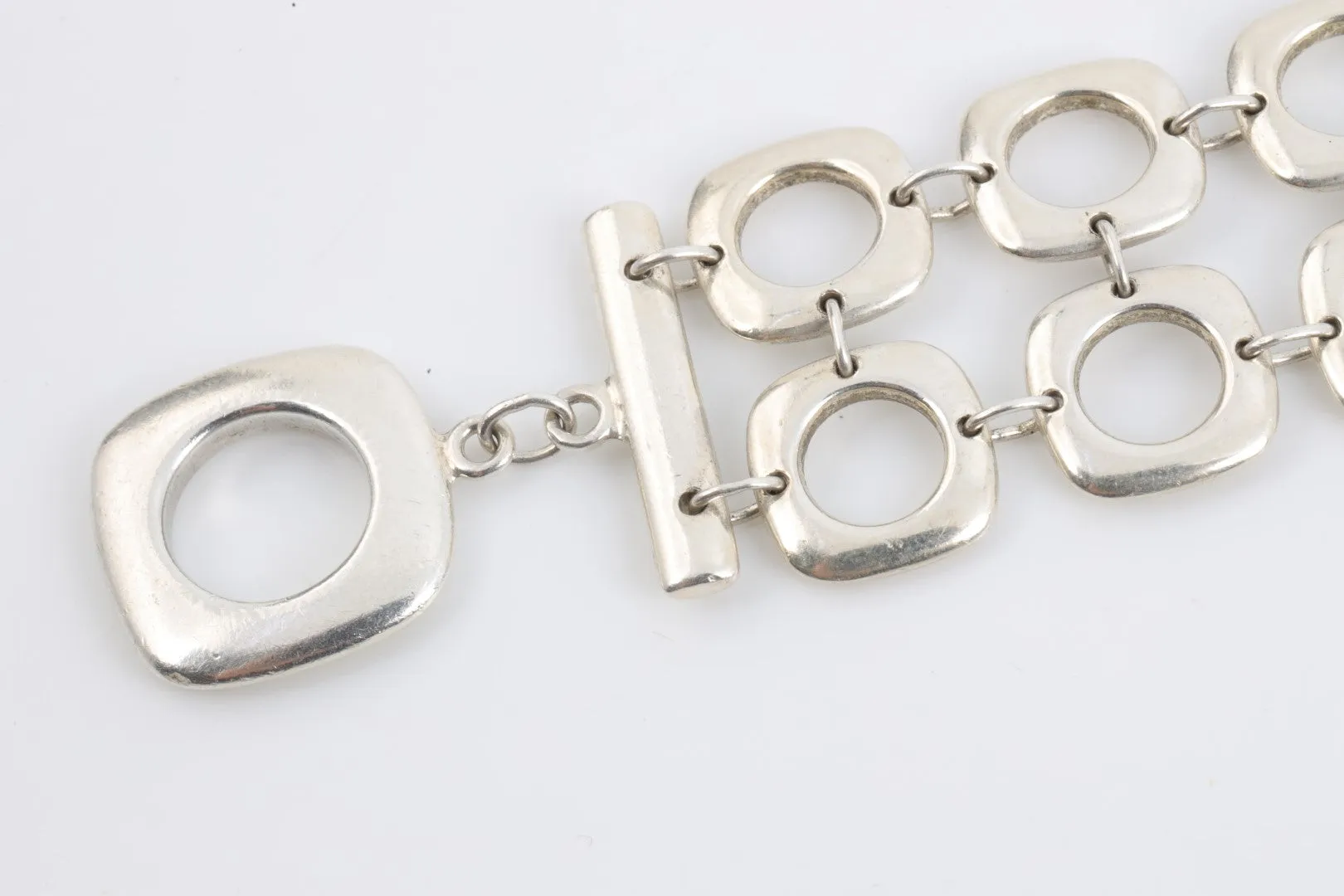 7.5" Tiffany & Co. 925 Silver Double Cushion Link Toggle Bracelet (36.88g.)