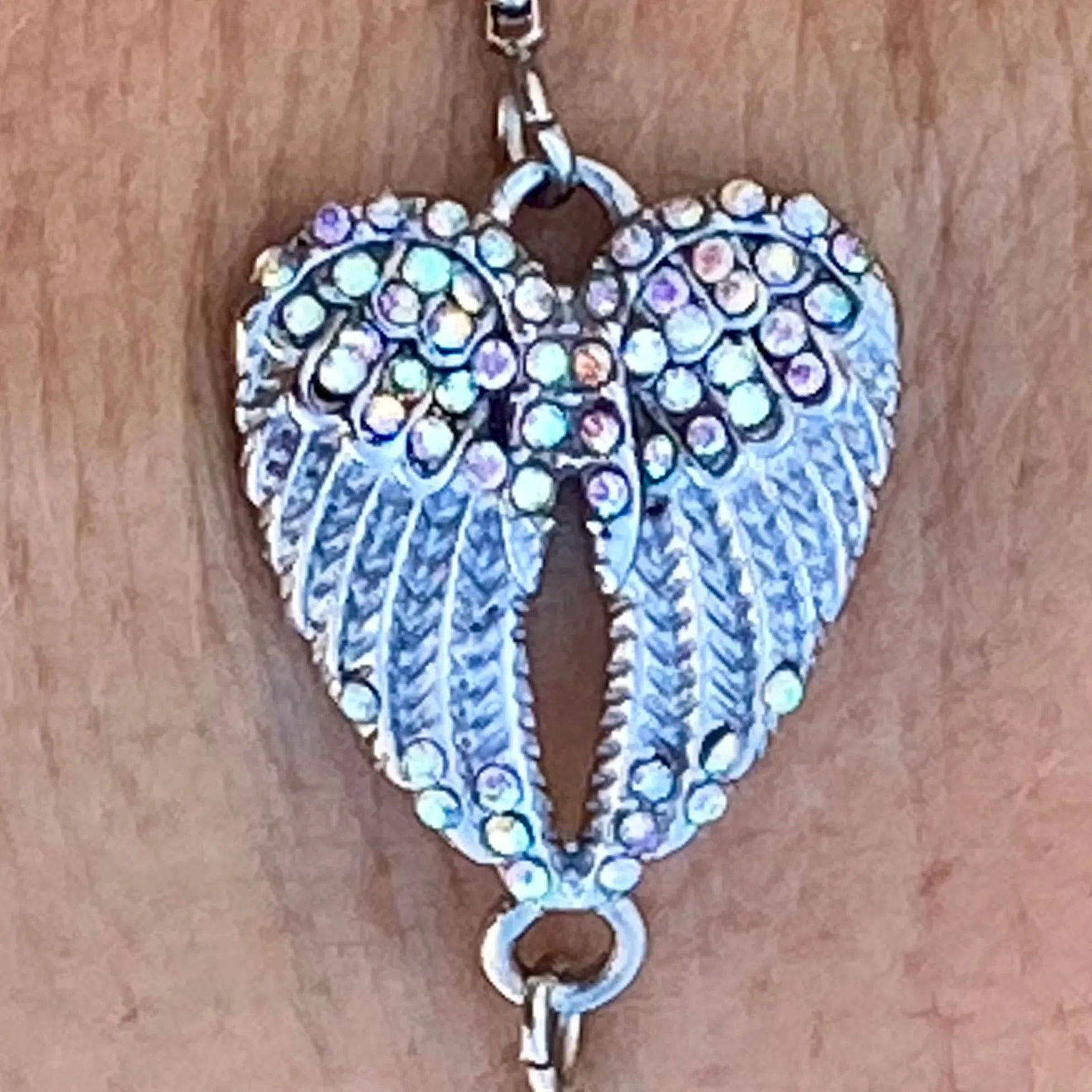 Angel Heart Wing - Bracelet - Rainbow Stone - SK2539B