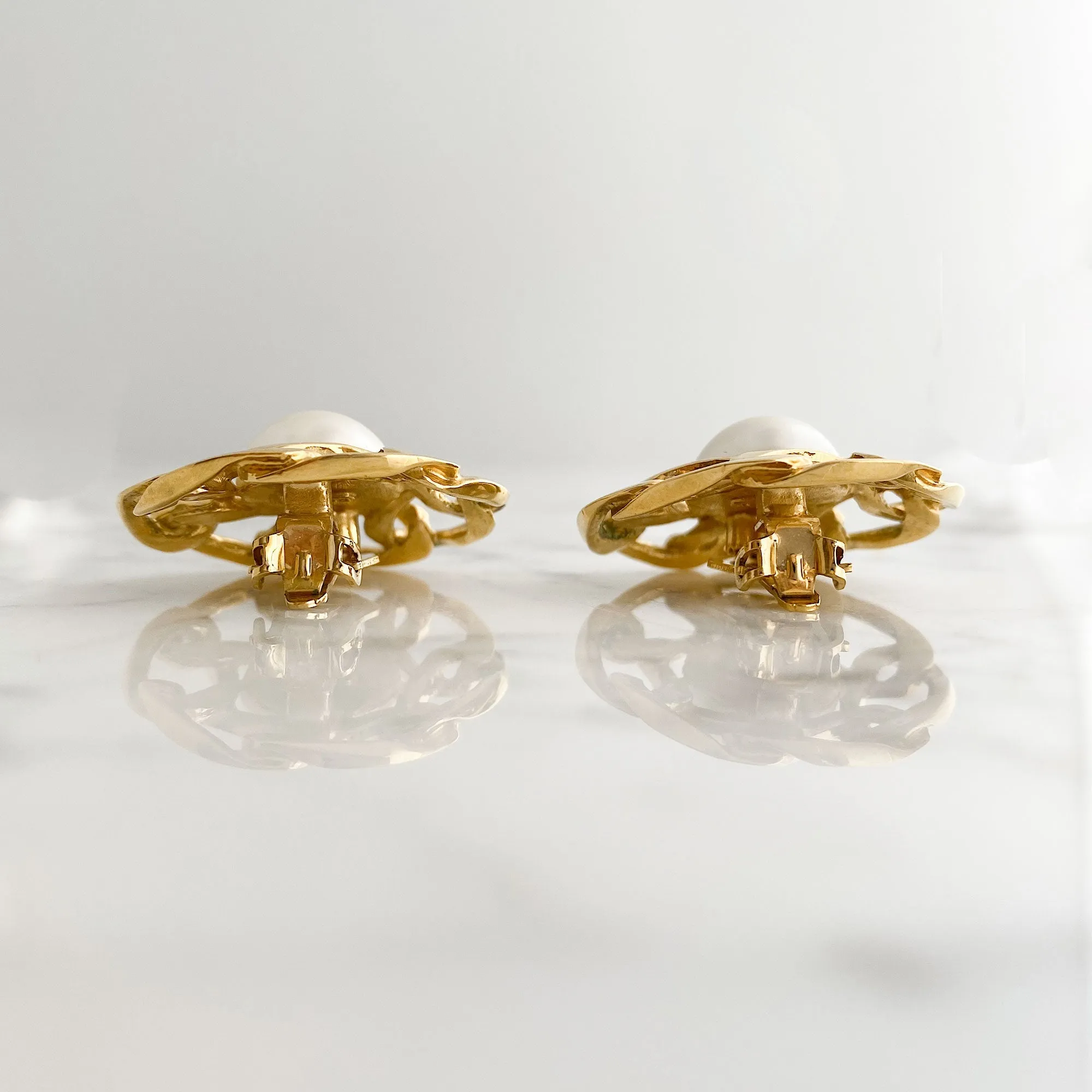 BUTLER gold chain clip earrings