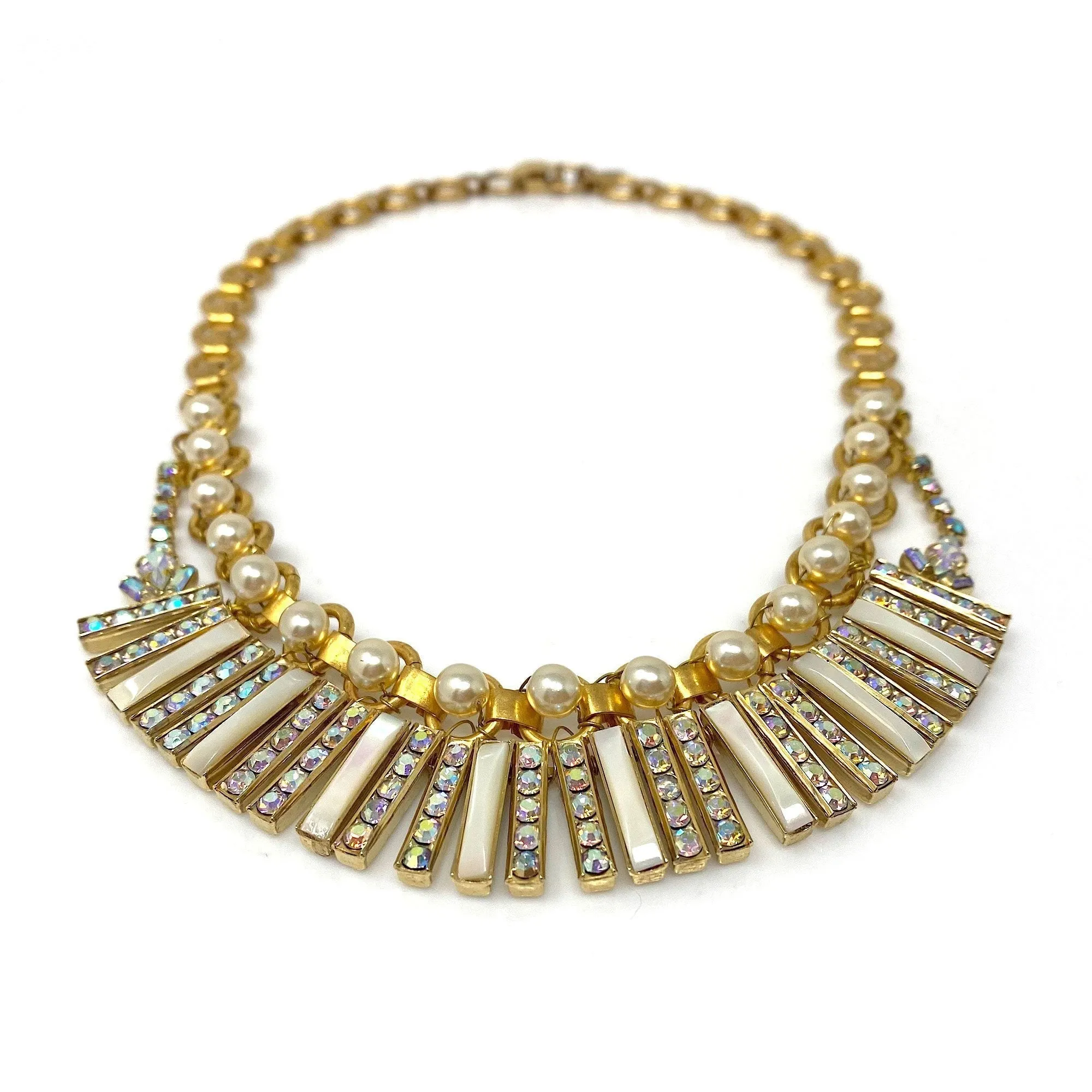 CELESTE mother of pearl necklace