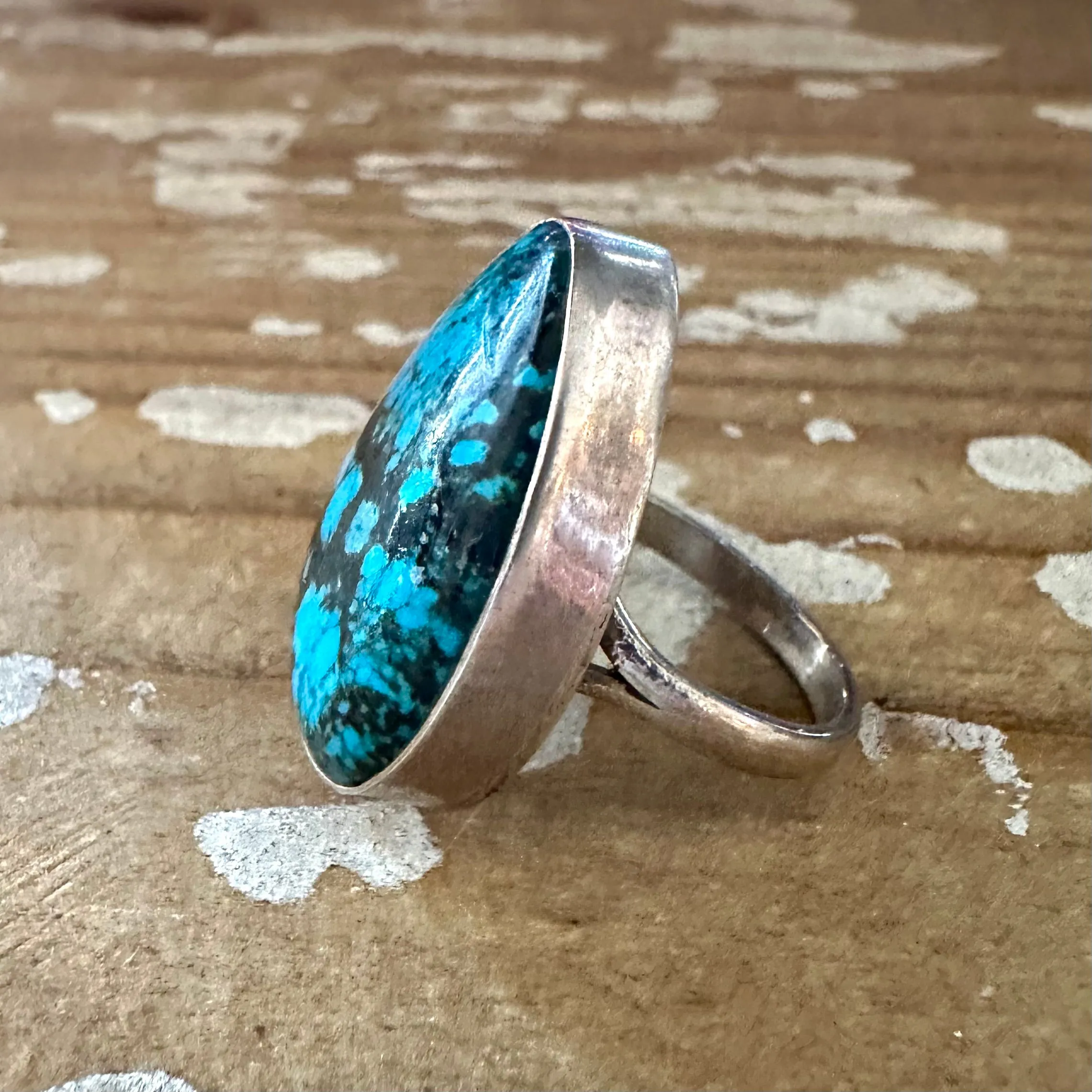 CRIES IN TURQUOISE Large Sterling Silver & Turquoise Ring  Size 6 1/2