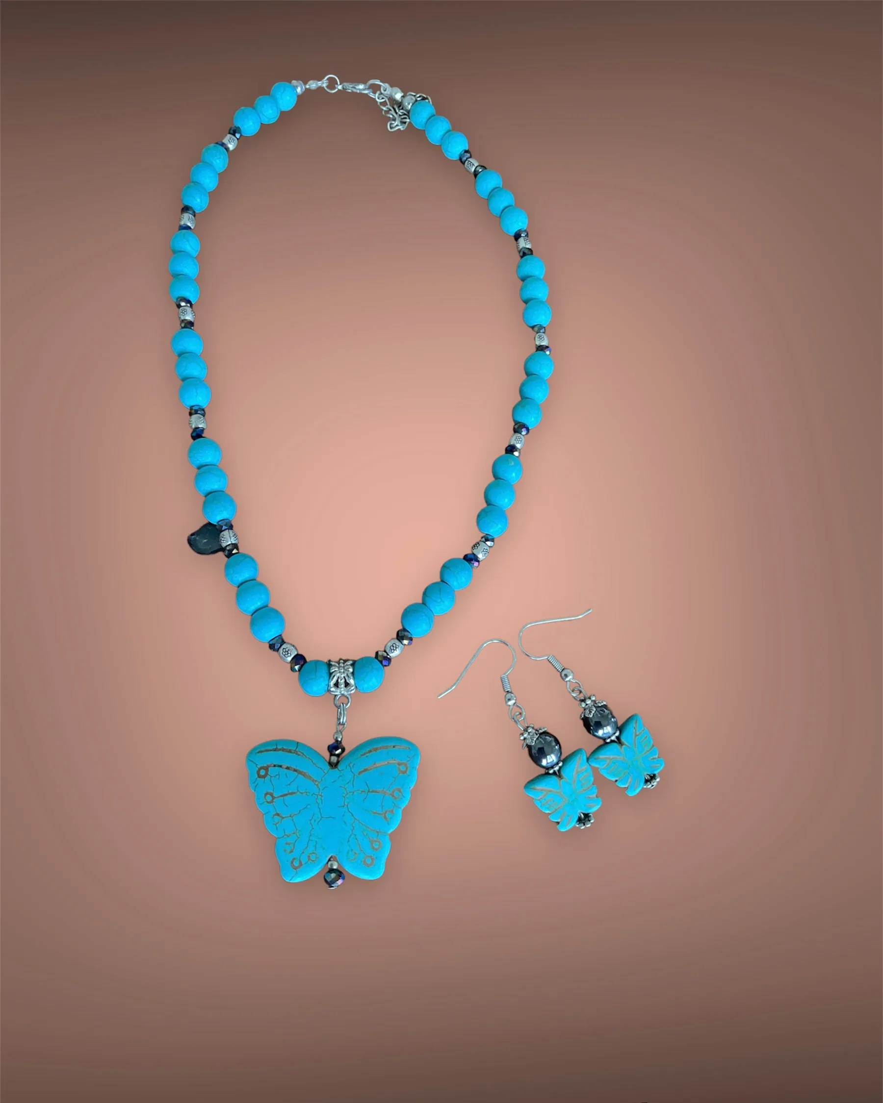 Howlite Turquoise Necklace and Earrings Set