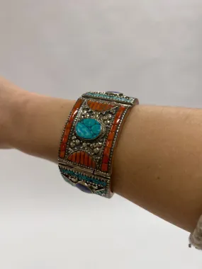 J112 Tibetan Inspired Stone Inlaid Cuff Bracelet Turquoise