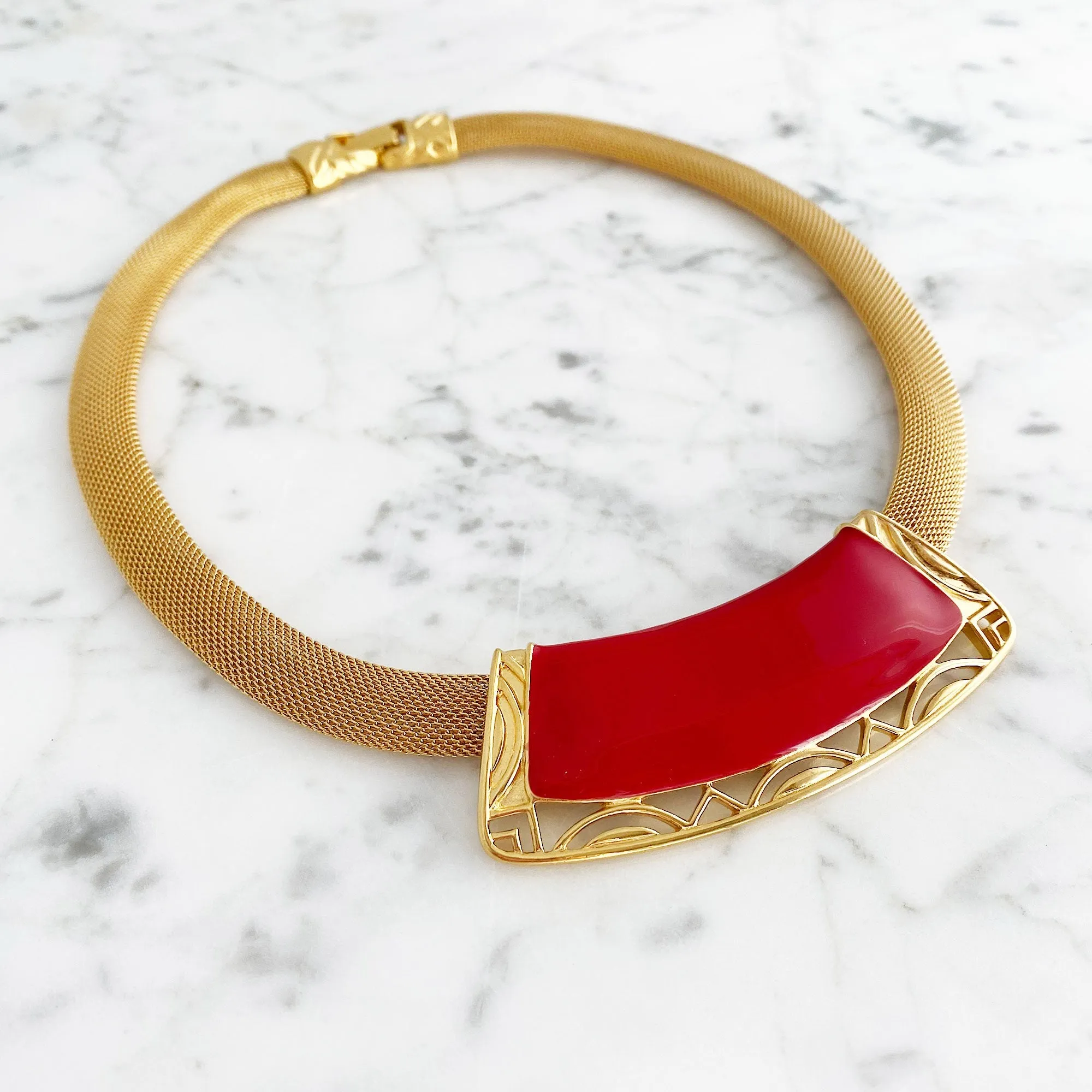 MAHONEY Monet red and gold mesh necklace