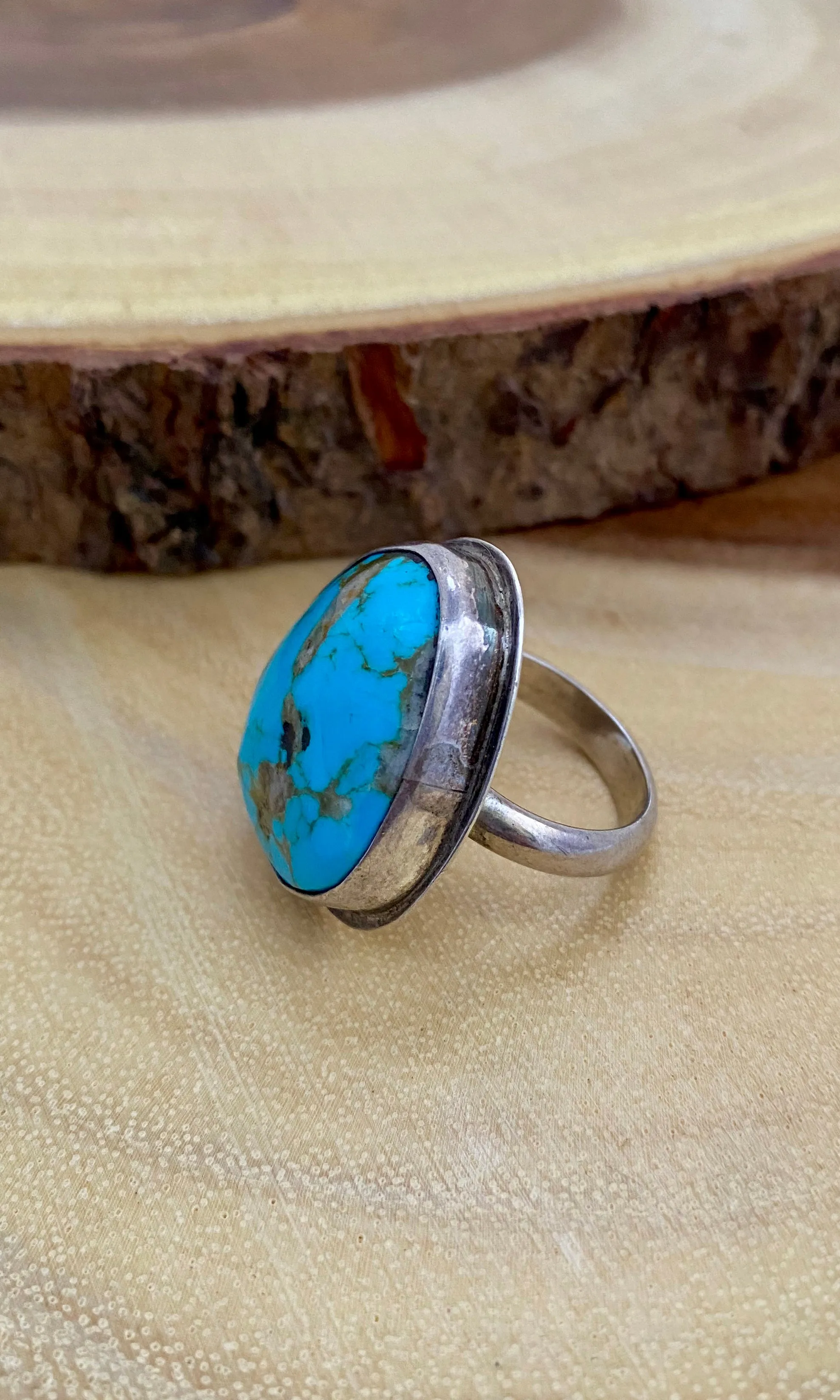 OCEAN BLUE Sterling Silver & Turquoise Ring , Size 10 1/2