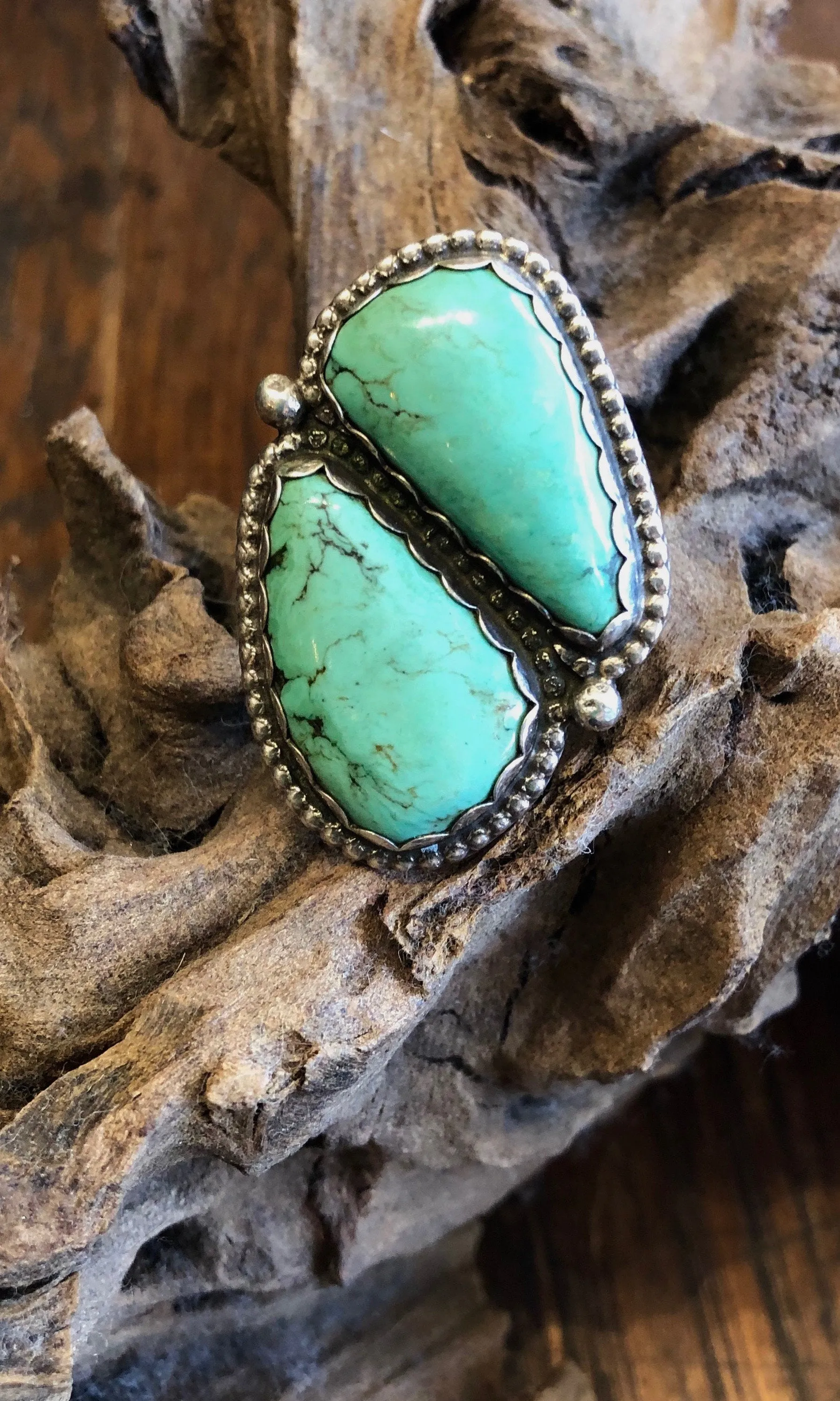 PEAS IN A POD 1970's Silver and Turquoise Ring, Sz 9 1/4