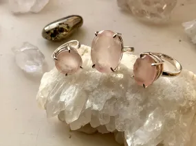 Rose Quartz Sanaa Ring - Round / Oval (US 9)