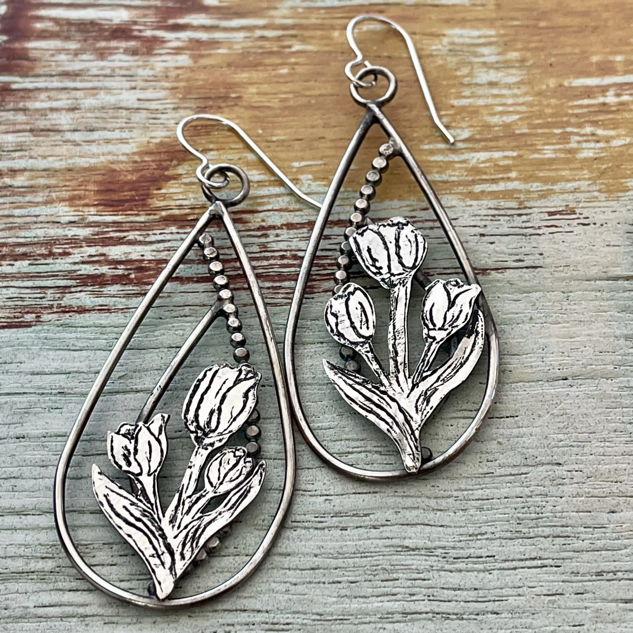 Tulip Earrings